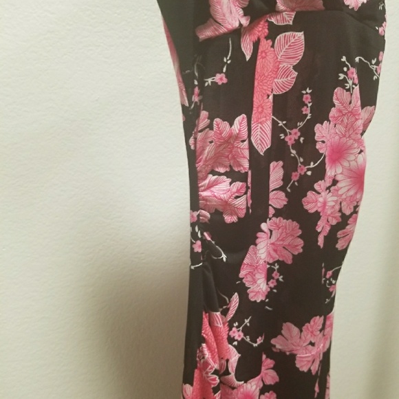 Pink and Black Summer Dress - Picture 3 of 5